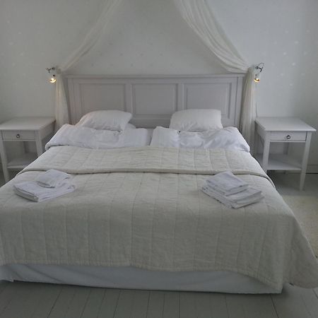 טרוסה Agarden Hotell & Restaurang מראה חיצוני תמונה