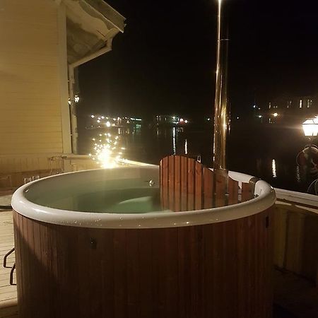 טרוסה Agarden Hotell & Restaurang מראה חיצוני תמונה