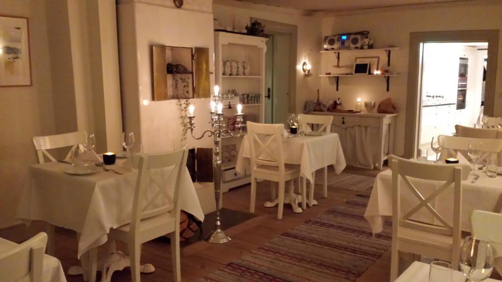 טרוסה Agarden Hotell & Restaurang מראה חיצוני תמונה