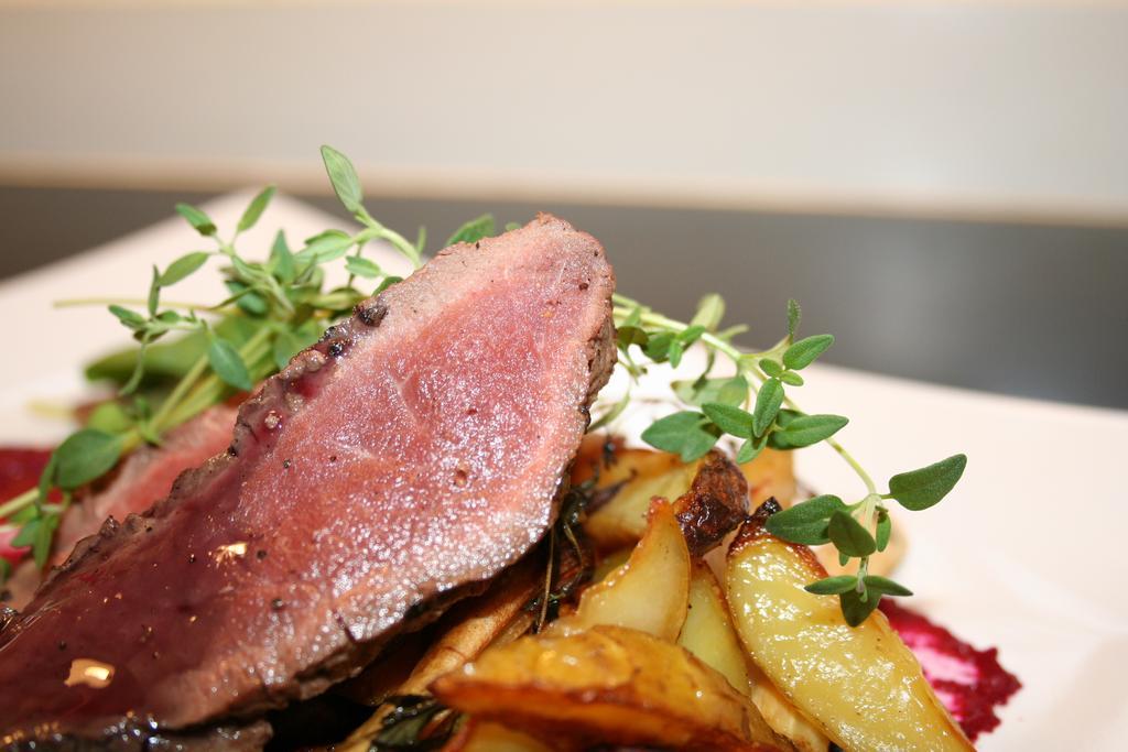 טרוסה Agarden Hotell & Restaurang מראה חיצוני תמונה
