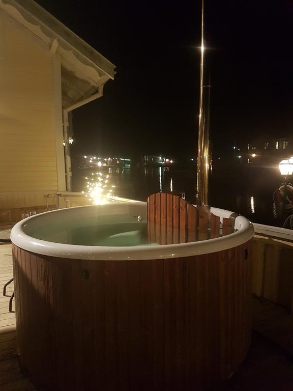 טרוסה Agarden Hotell & Restaurang מראה חיצוני תמונה